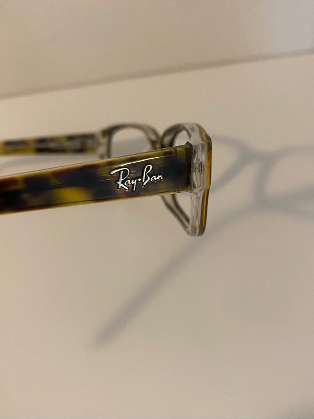 Ray-Ban classic ray